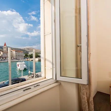 Liza 3* Trogir