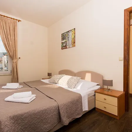 Liza Guest house 3*