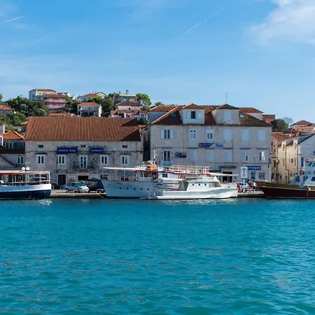 Liza 3* Trogir