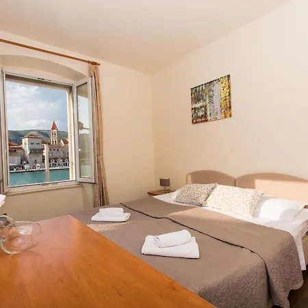 Guest house Liza 3*